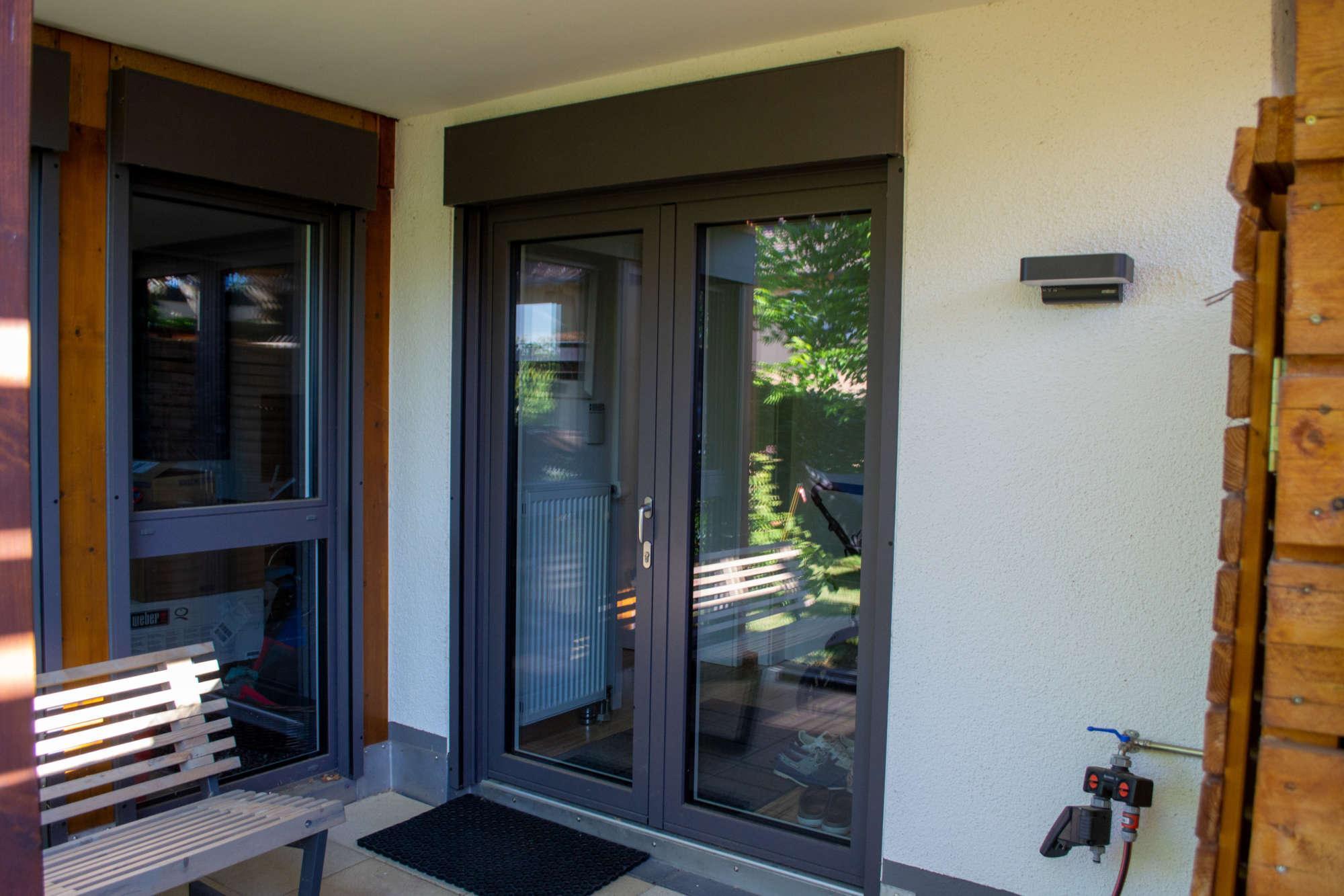 11 Hausfront Holz Aluminium Fenster Br