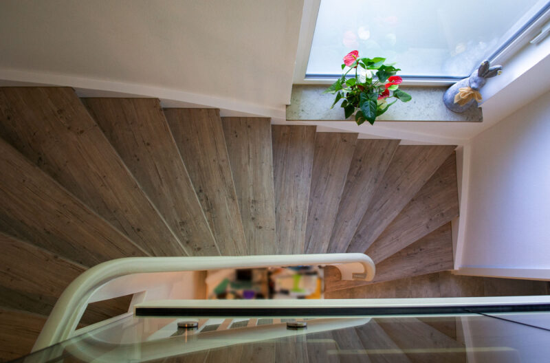 Treppe aus Laminat