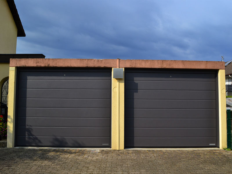 Sektionaltor von SBB Schäfer