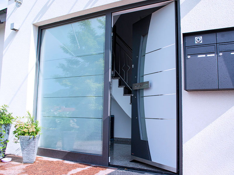 Aluminium-Haustür von SBB Schäfer