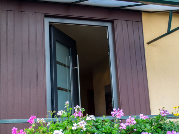 Aluminium-Haustür von SBB Schäfer