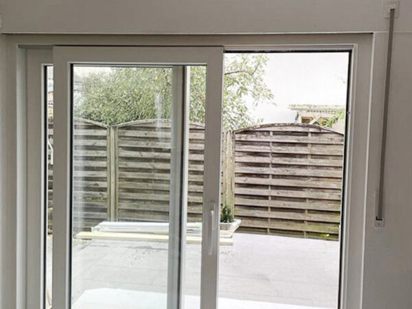 Hebe-Schiebe-Tür von SBB Schäfer