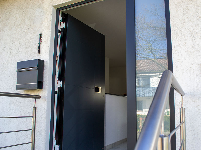 Aluminium-Haustür von SBB Schäfer